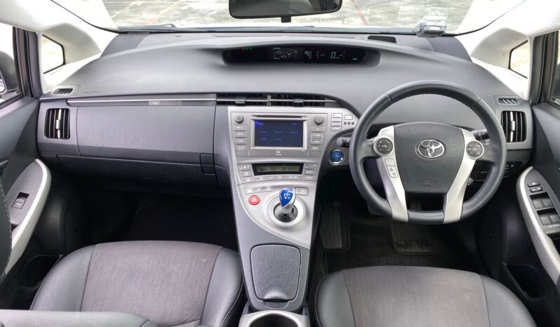 TOYOTA PRIUS CVT 1.4A HYBRID full