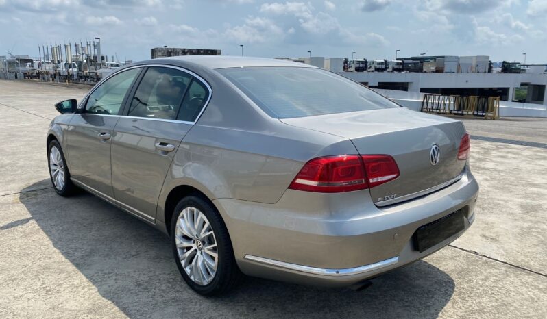 VOLKSWAGEN 1.4A PASSAT TSI DSG NAVI REVCAM full