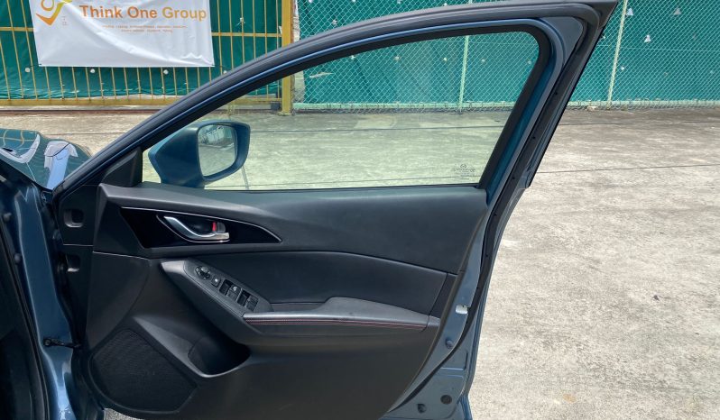 MAZDA 3 1.5A SEDAN SUNROOF full