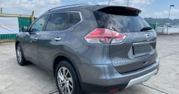 NISSAN X-TRAIL 2.0A SUNROOF