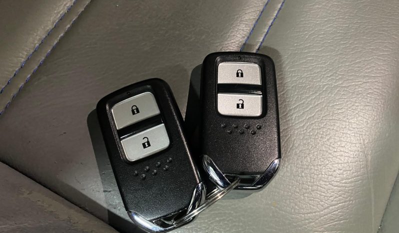 HONDA VEZEL 1.5A X full