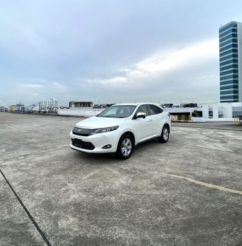 TOYOTA HARRIER 2.0A ELEGANCE PANOROOF