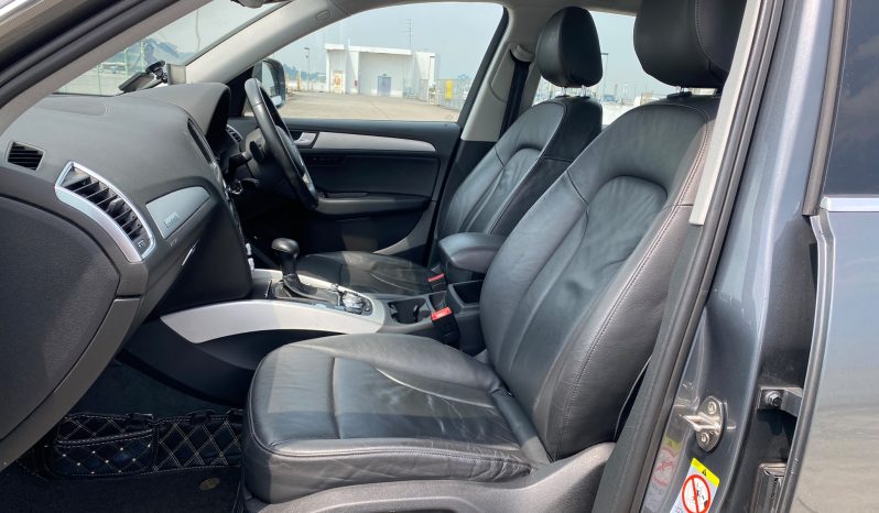 AUDI Q5 2.0A TFSI QU (180BHP) full