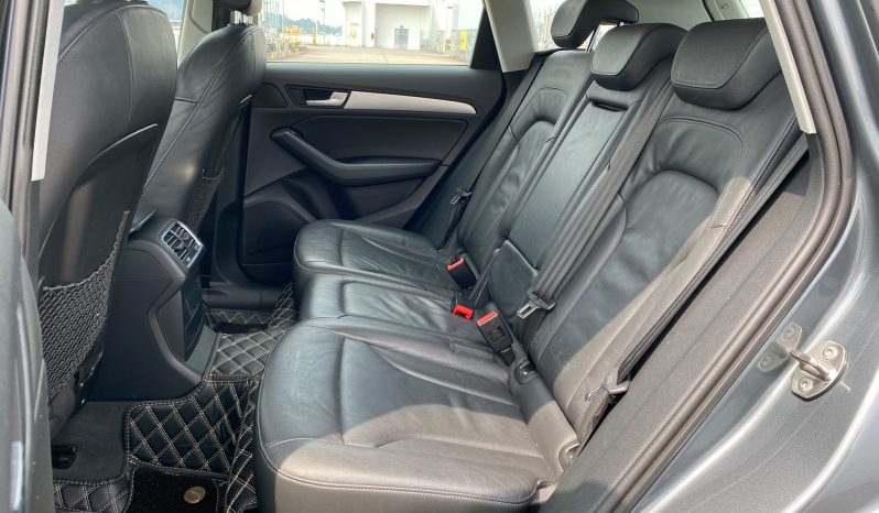 AUDI Q5 2.0A TFSI QU (180BHP) full
