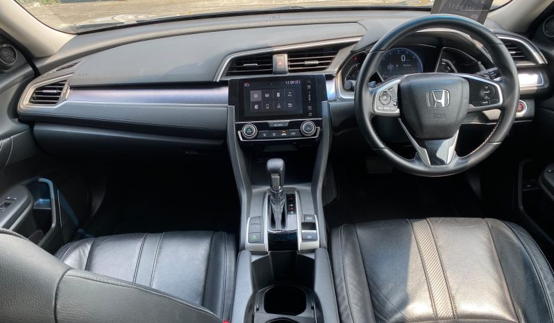 HONDA CIVIC 1.5A TURBO VTIS SUNROOF full